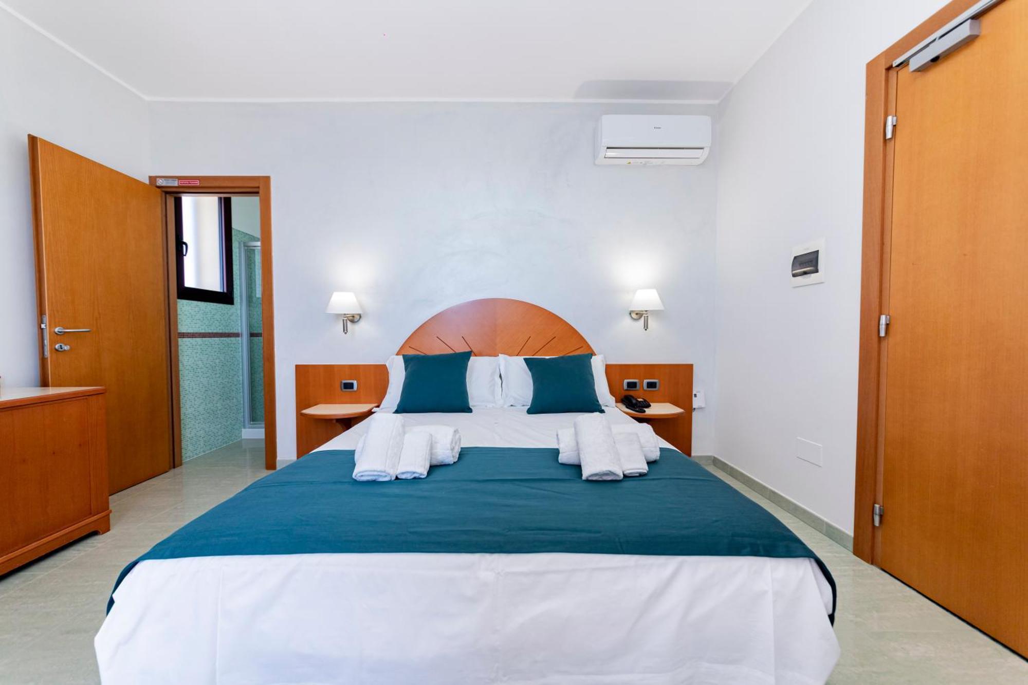 טורה לפילו Hotel Alba מראה חיצוני תמונה