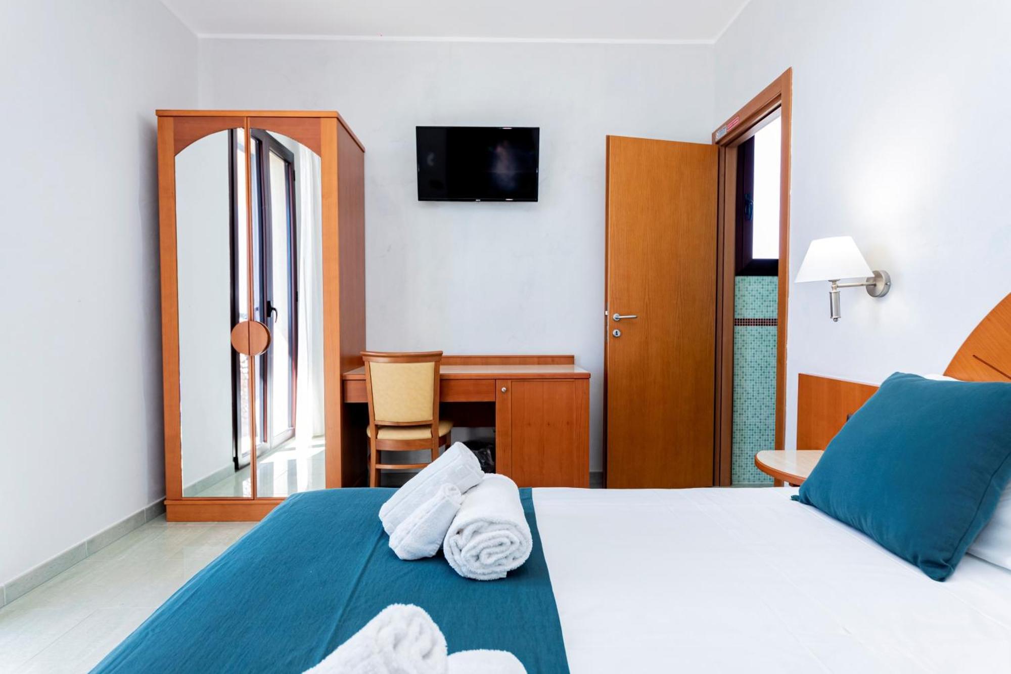 טורה לפילו Hotel Alba מראה חיצוני תמונה