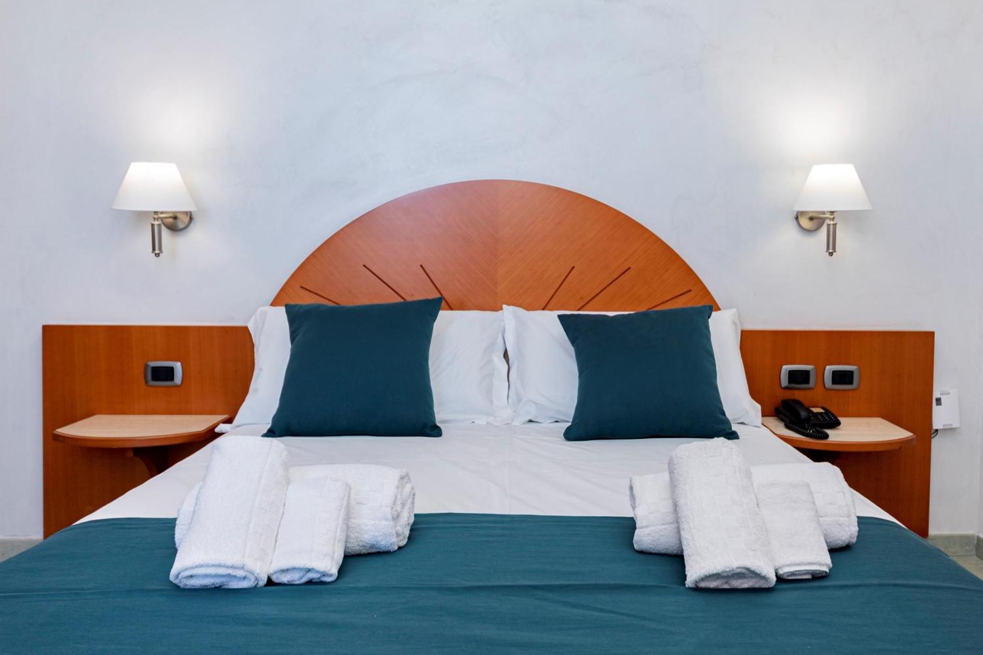 טורה לפילו Hotel Alba מראה חיצוני תמונה