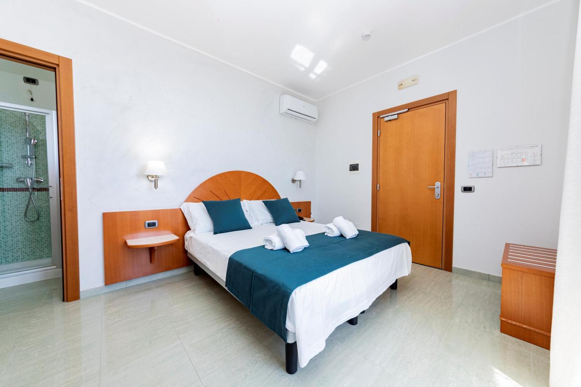 טורה לפילו Hotel Alba מראה חיצוני תמונה
