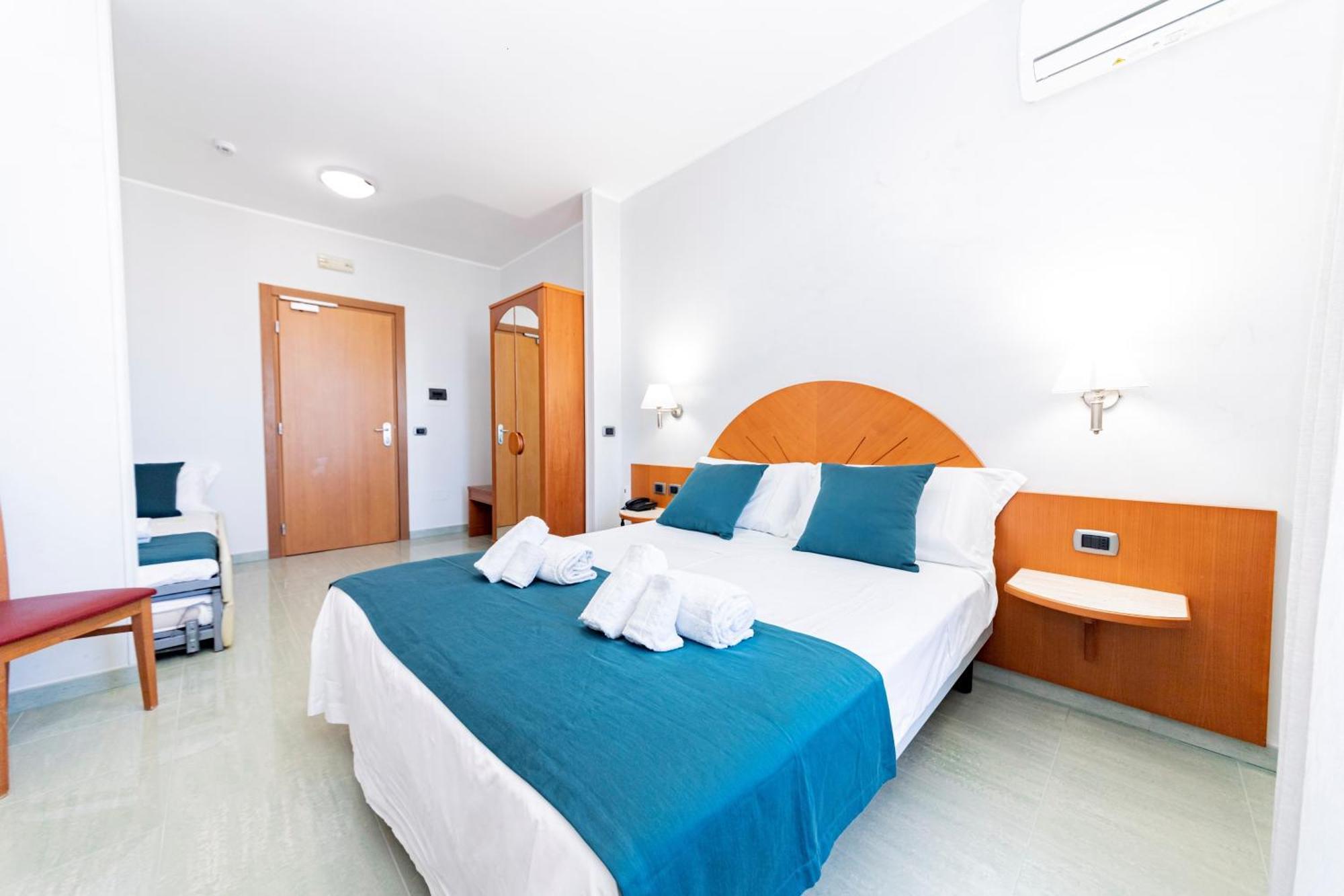 טורה לפילו Hotel Alba מראה חיצוני תמונה