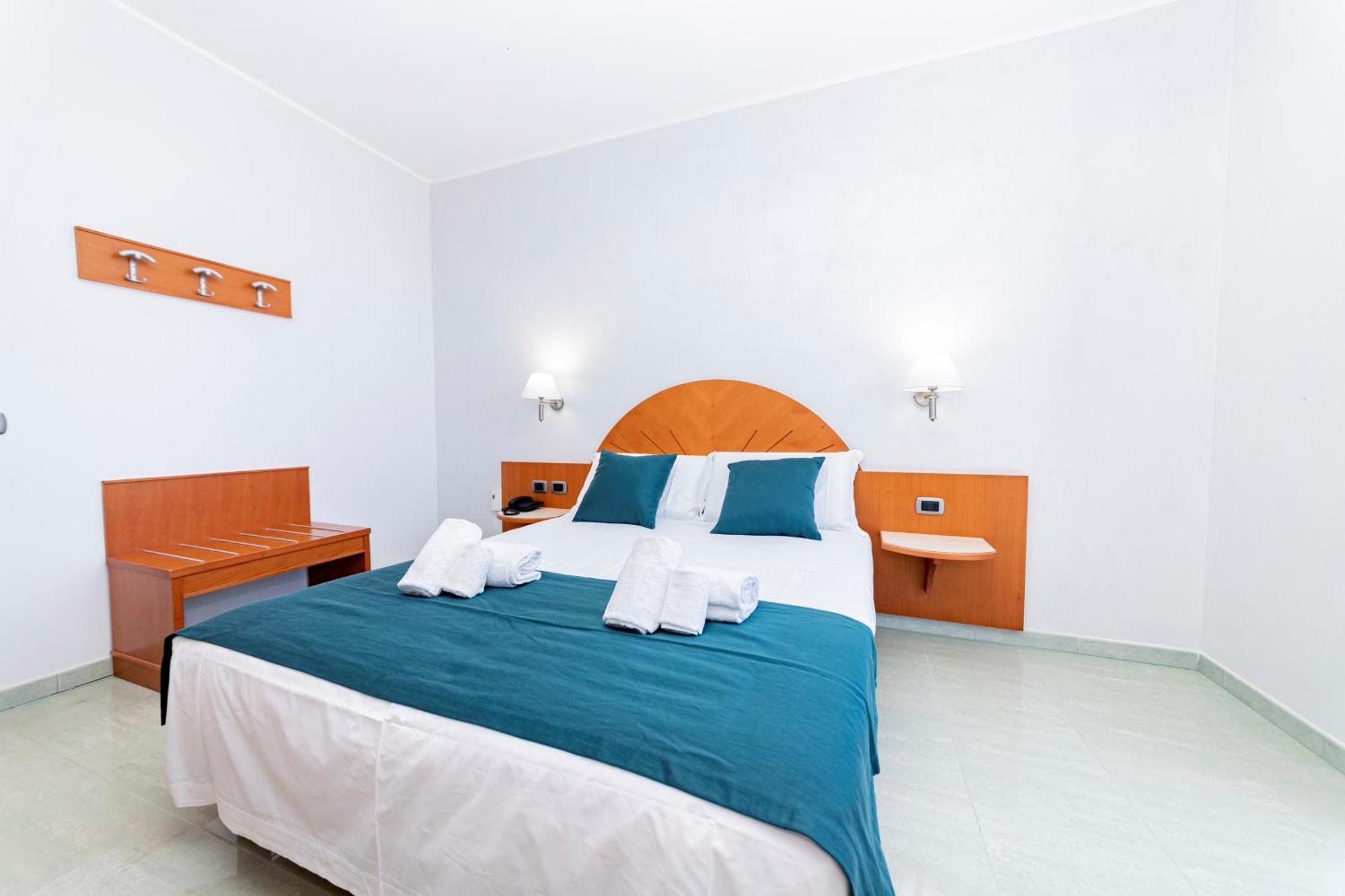 טורה לפילו Hotel Alba מראה חיצוני תמונה